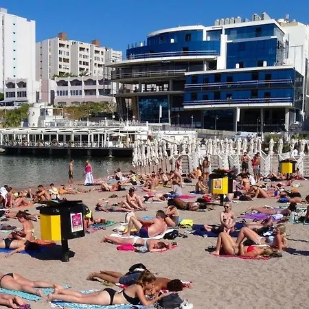 Spacious Steps To The Promenade