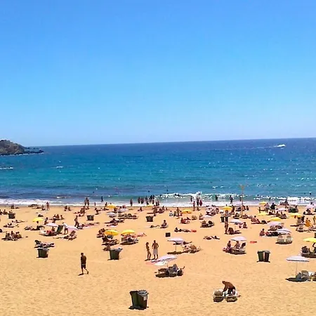 Spacious Steps To The Promenade *